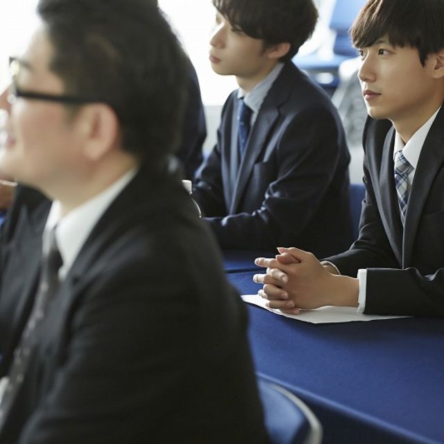 トップ (4)
